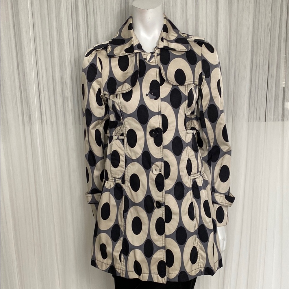 Yumi Kim Black Cream and Grey Short Trench Coat with Geometric Oval Pattern